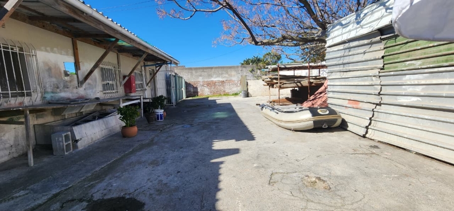 Commercial Property for Sale in Heathfield Western Cape